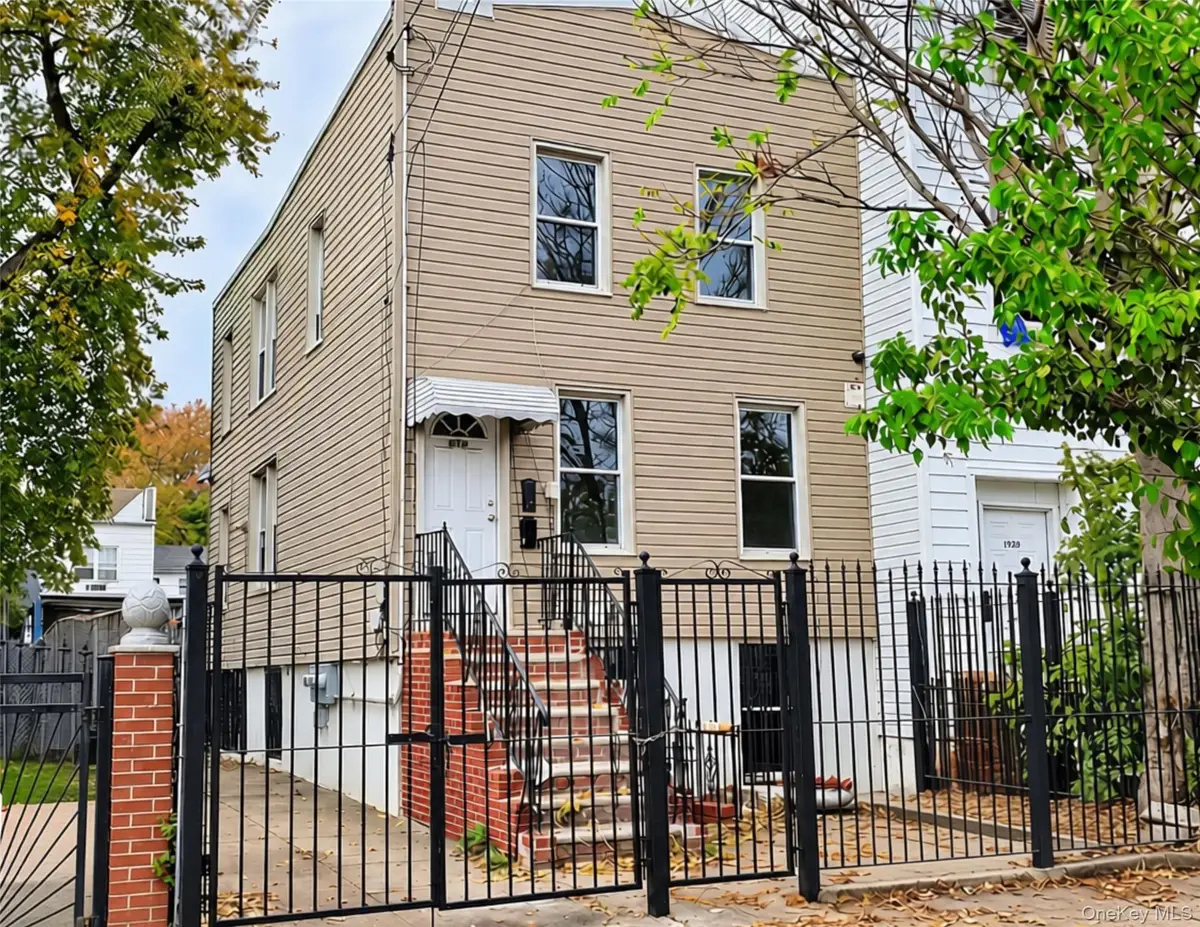 212 Bradford Street, Brooklyn, NY 11207 - #1