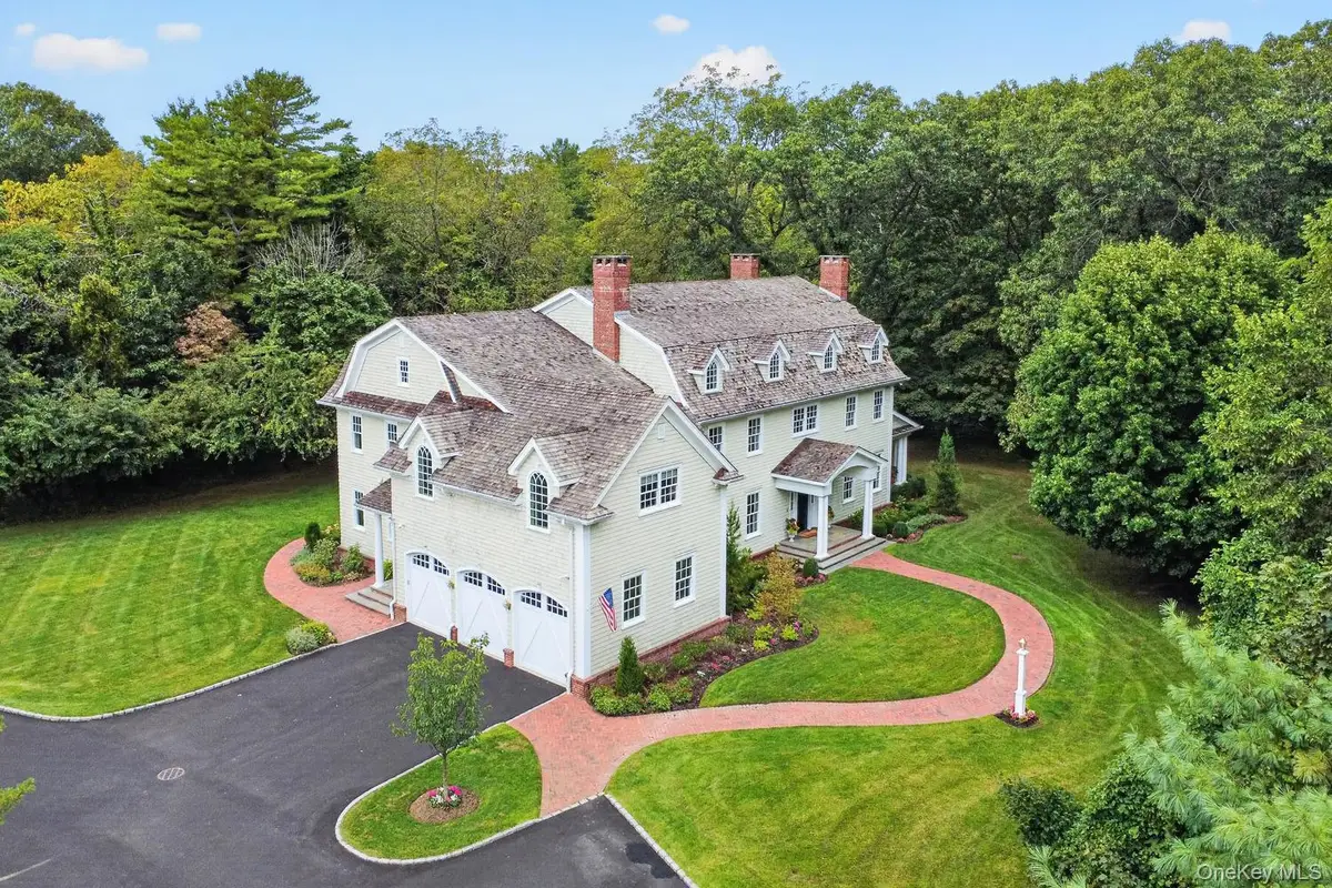 4 Wawapek Road, Cold Spring Harbor, NY 11724 - #1