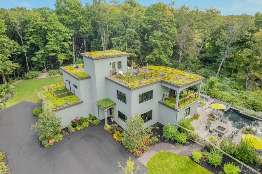 215 Smith Road, Poughkeepsie, NY 12603 - #3