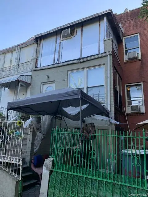 1215 Manor Avenue, Bronx, NY 10472