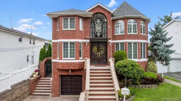 5125 Amboy Road, Staten Island, NY 10312