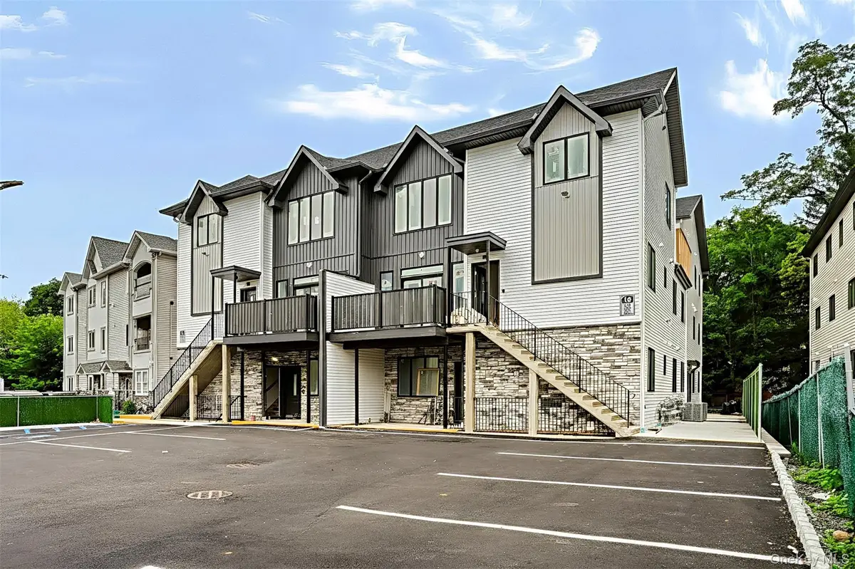 16 Phyllis Terrace #302, Monsey, NY 10952 - #1