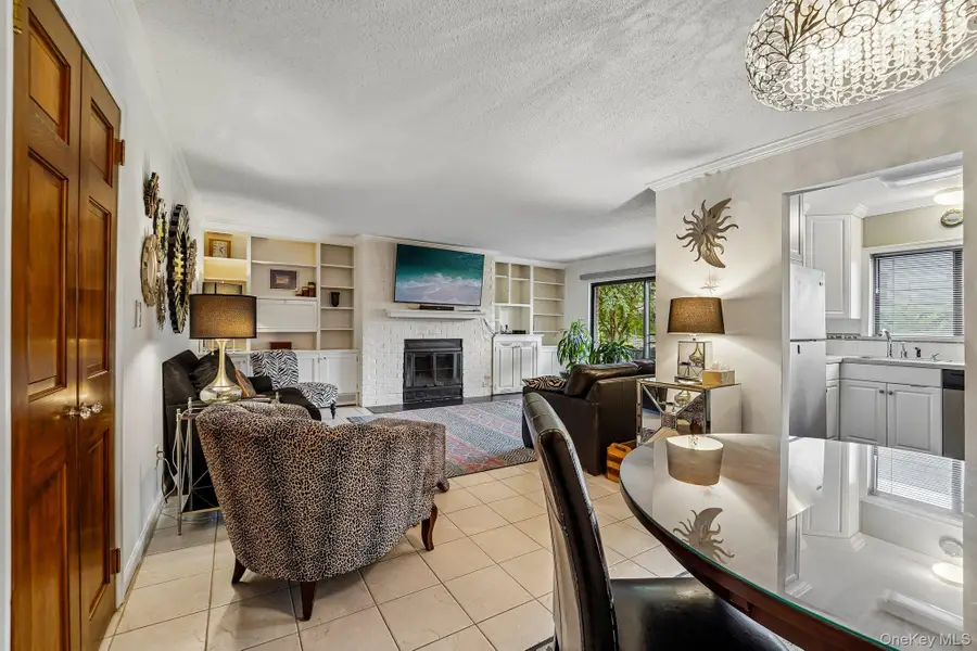 4 Briarcliff Drive S #9, Ossining, NY 10562 - #3
