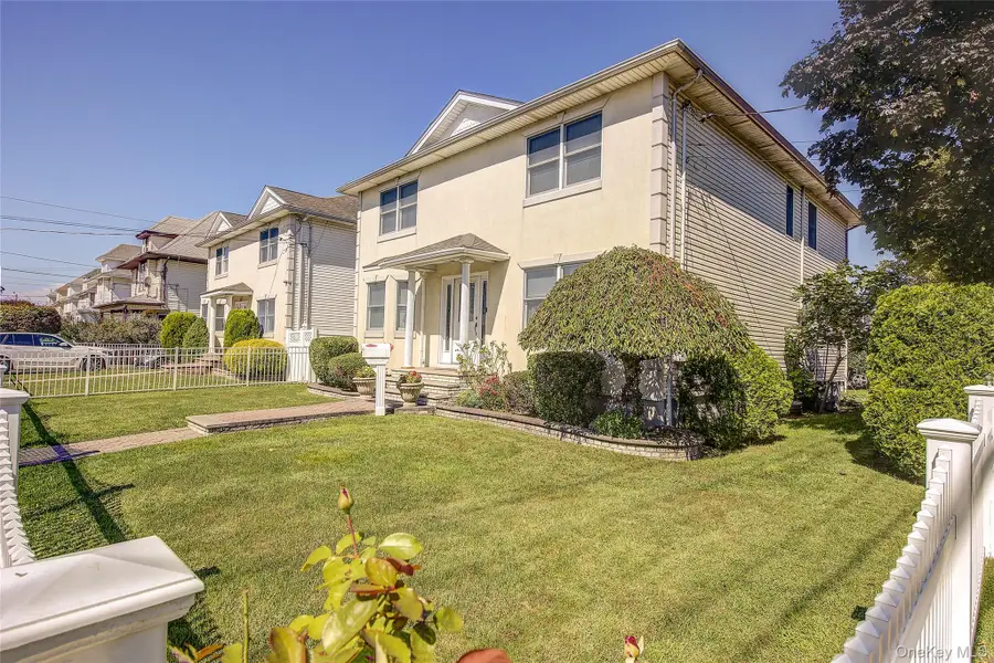 64 Cottage Place, Mineola, NY 11501 - #2