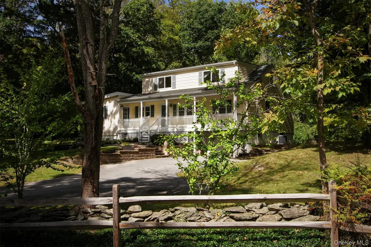 9 Horns Park Road, Hyde Park, NY 12538 - #1