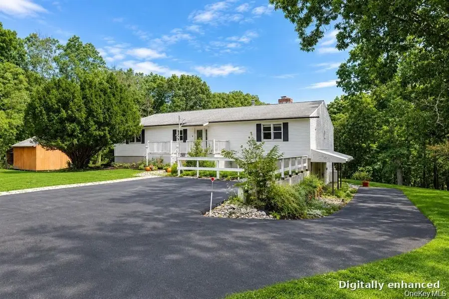 226 Charwill Drive, Clinton Corners, NY 12514 - #2