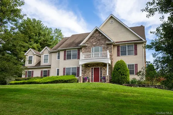 2 Heritage Place, Tappan, NY 10983