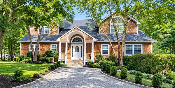 5 Emily Court, Hampton Bays, NY 11946