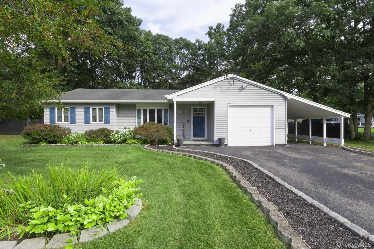 21 Aberdeen Drive, Mastic, NY 11950 - #1