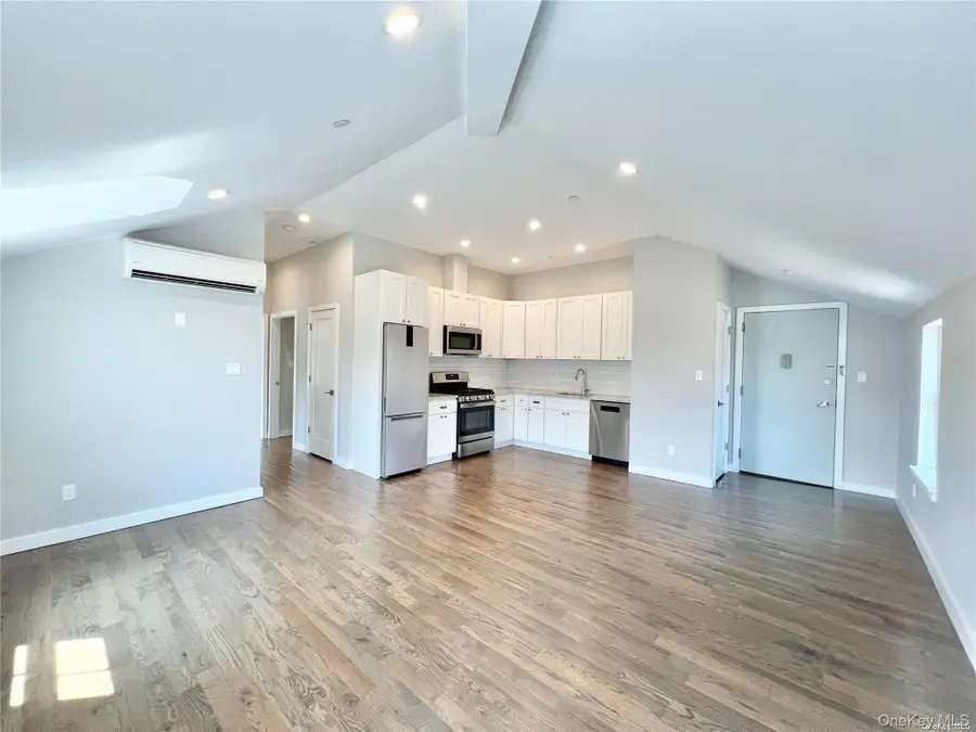 56-75 136th Street #3A, Flushing, NY 11355 - #3