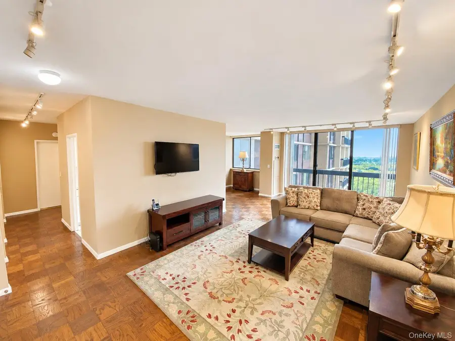 27010 Grand Central Parkway #10S, Queens, NY 11005 - #2