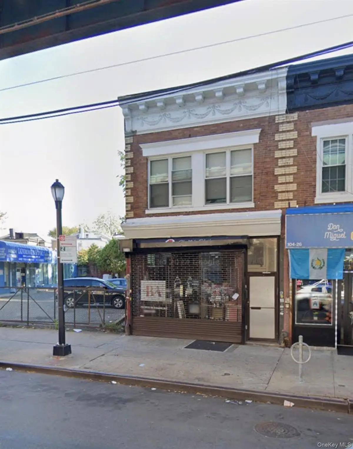104-28 Jamaica Avenue, Richmond Hill, NY 11418 - #1
