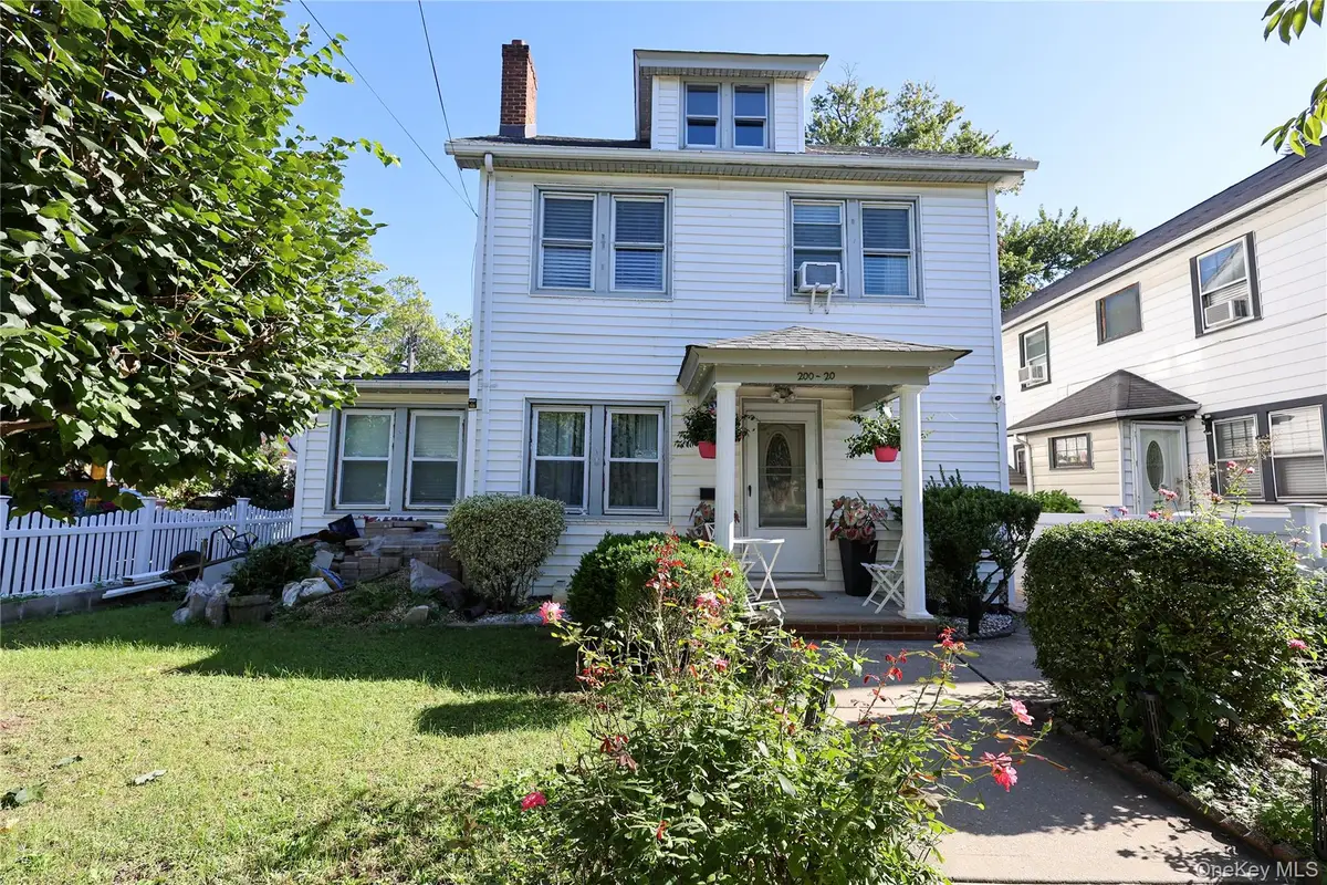 20020 104th Avenue, Saint Albans, NY 11412 - #1