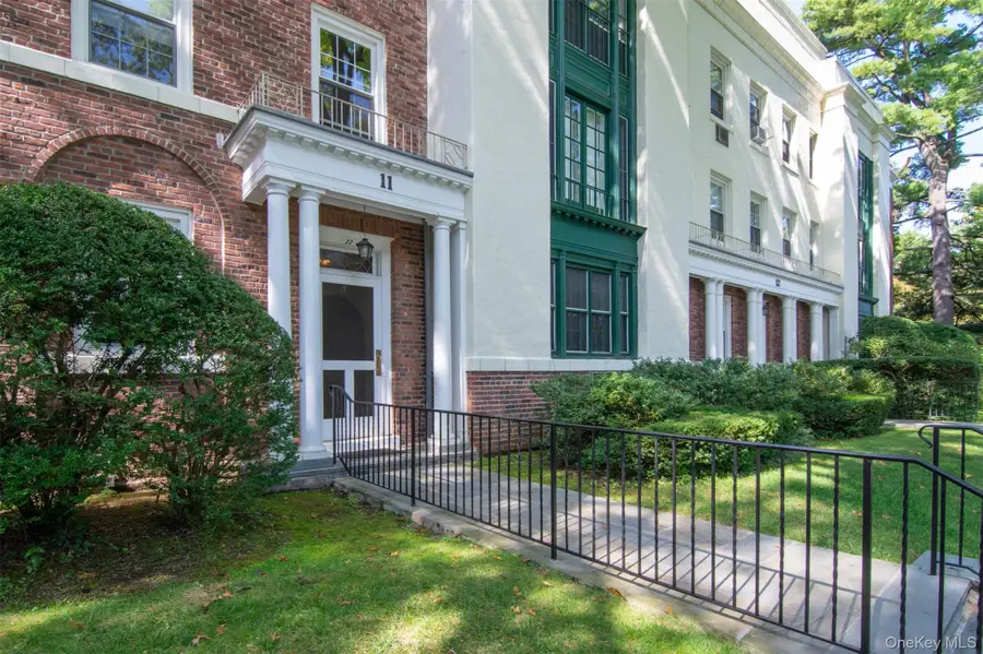 11 Brooklands #3i, Bronxville, NY 10708 - #2