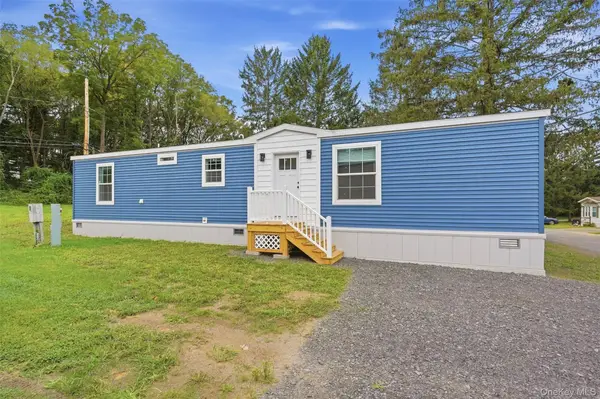 155 Metzger #53, Red Hook, NY 12571