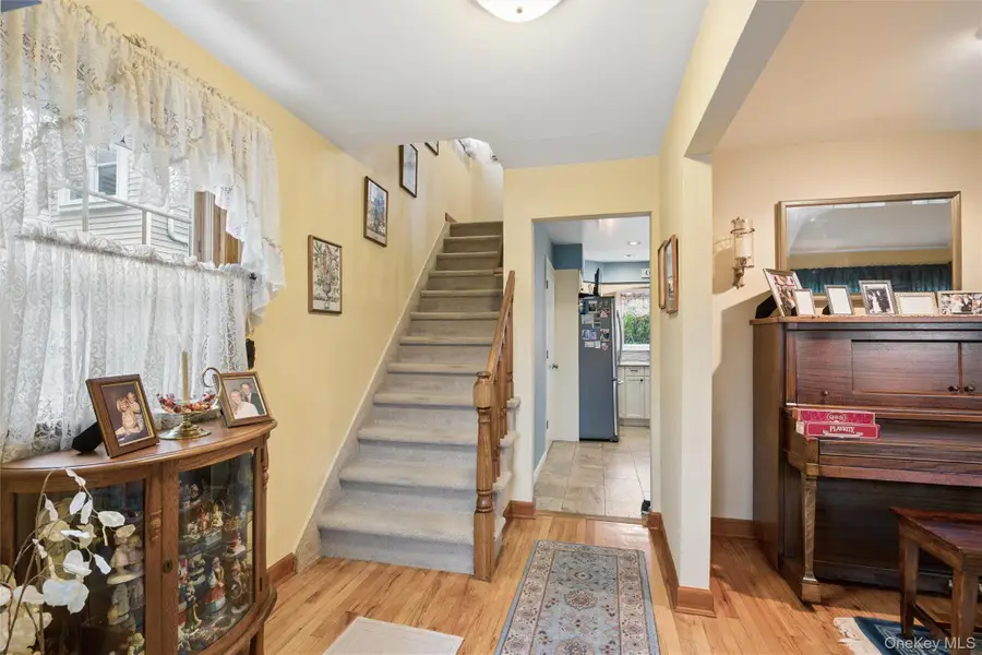 9 Monroe Street, Garden City, NY 11530 - #2