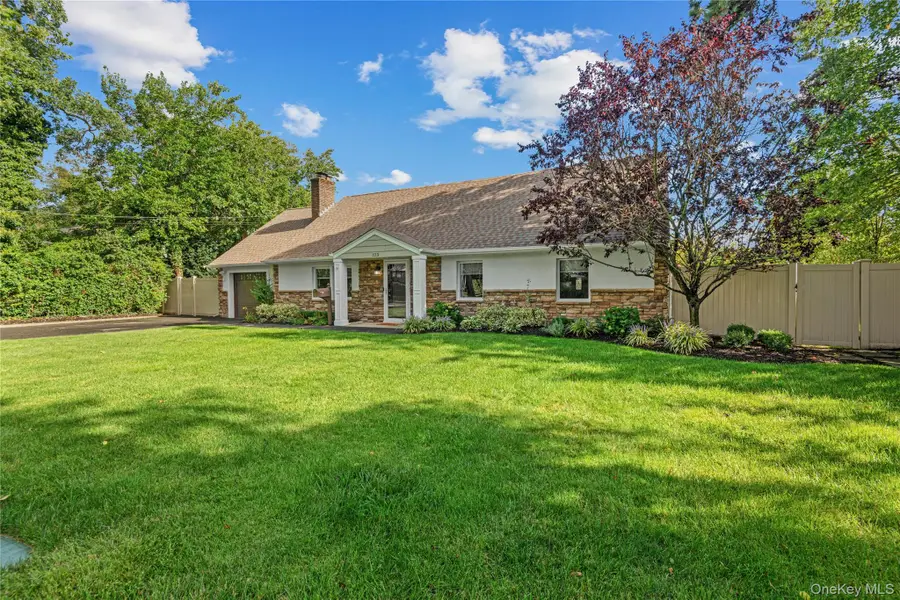 123 Hiawatha Drive, Brightwaters, NY 11718 - #2