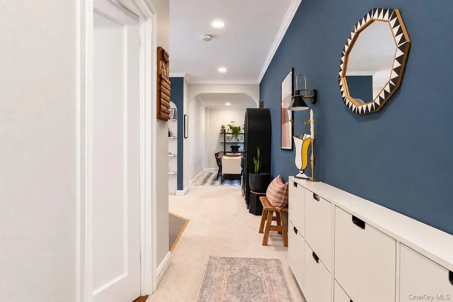 21 Barstow Road #2D, Great Neck, NY 11021 - #2