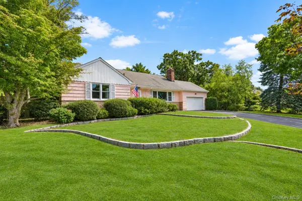 25 Manger Circle, Pelham, NY 10803