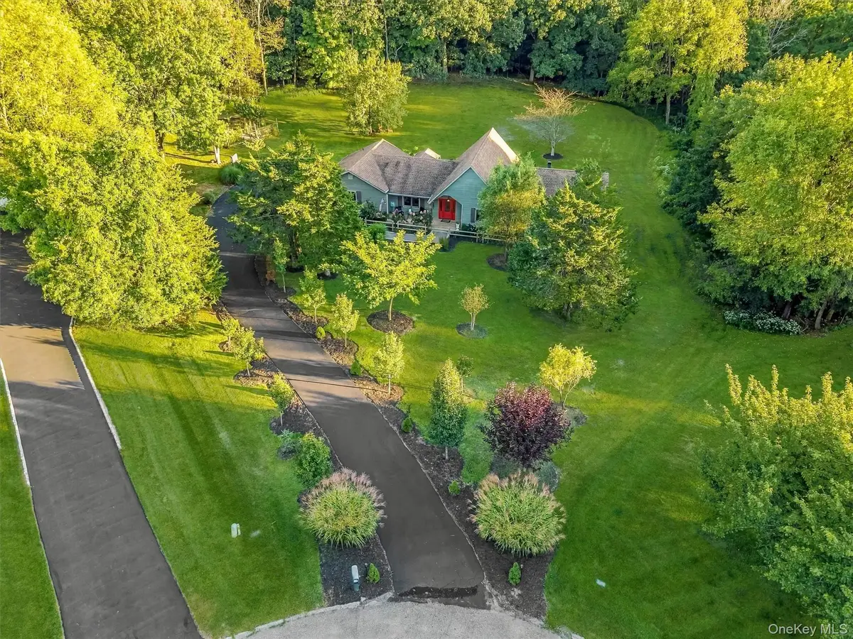 12 Whitefield Avenue, Warwick, NY 10990 - #1