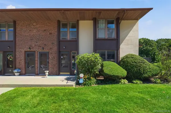 11 Juniper Court #11, Selden, NY 11784