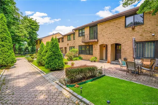 11 Jackson Avenue #27, Scarsdale, NY 10583