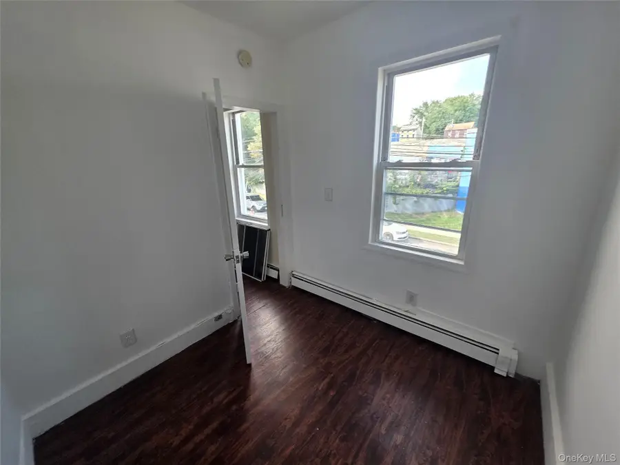 127 W Parmenter Street, Newburgh, NY 12550 - #3