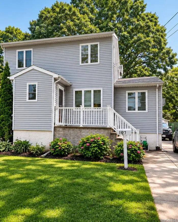 1873 Twain Street, Baldwin, NY 11510 - #1