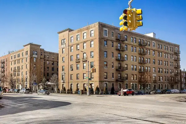 148-09 Northern Boulevard #3K, Flushing, NY 11355