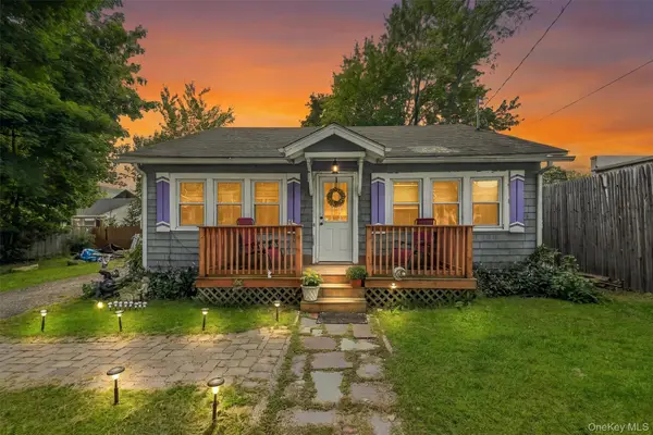15 Elm Street, Greenwood Lake, NY 10925