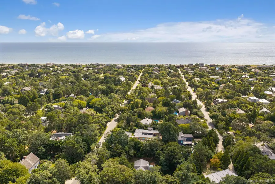 6 Surf Drive, Amagansett, NY 11930 - #2