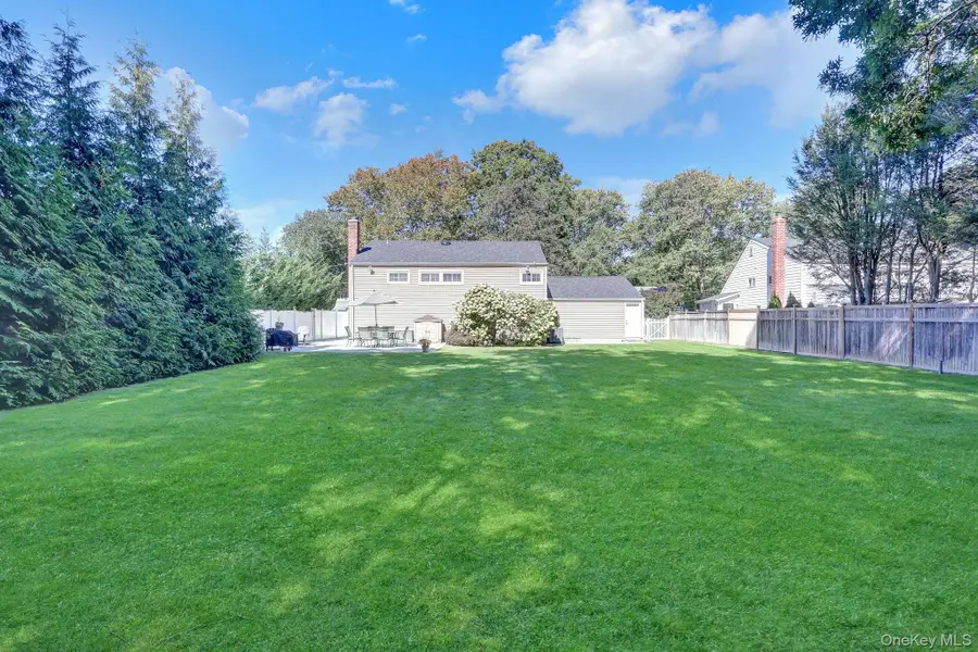 719 Glenridge Lane, East Northport, NY 11731 - #3