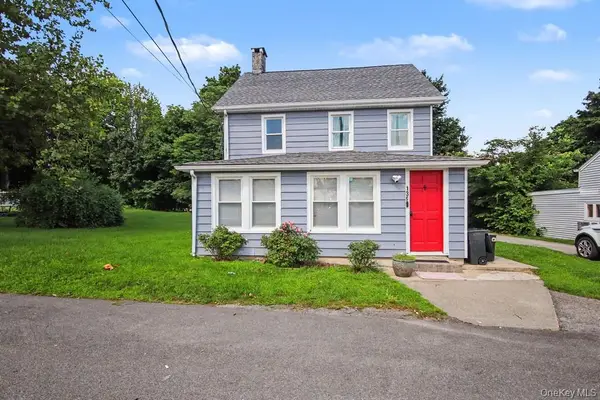 Address Withheld By Seller, Verplanck, NY 10596