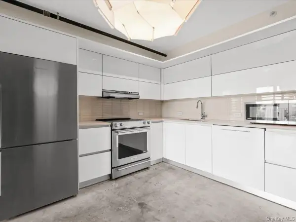 651 New York Avenue #503, Brooklyn, NY 11203
