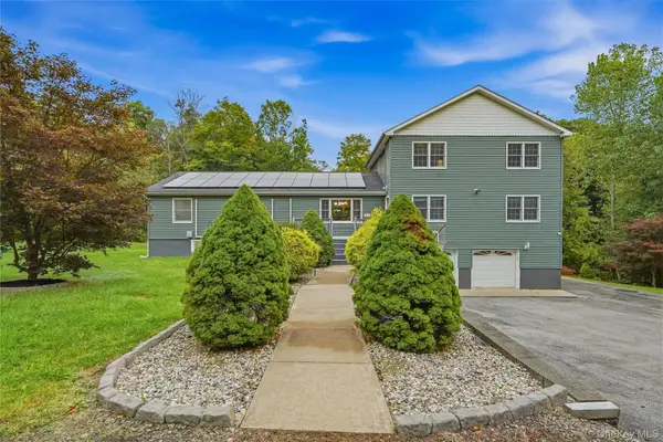 142 Hawleys Corners Road, Highland, NY 12528