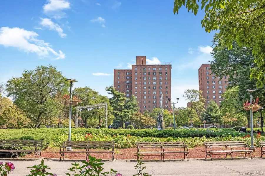 1560 Metropolitan Avenue #5B, Bronx, NY 10462 - #3