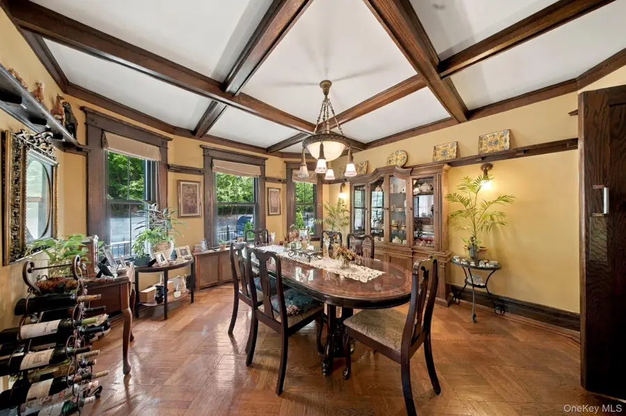 8401 104th Street, Richmond Hill, NY 11418 - #2