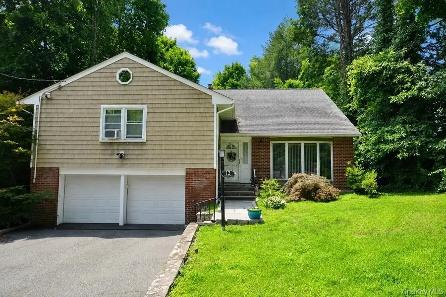 12 Charlotte Place, Hartsdale, NY 10530 - #2