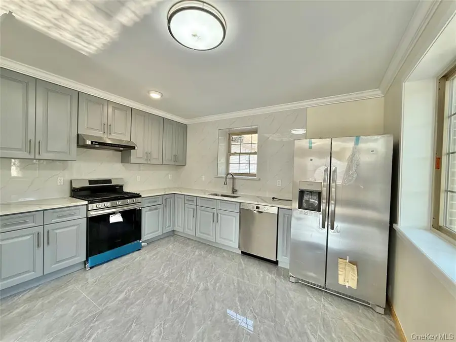 1604 Robertson Place, Bronx, NY 10465 - #2