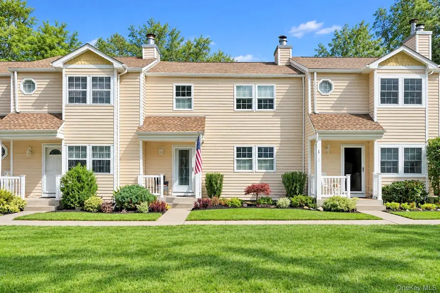 2 Adams Commons, Yaphank, NY 11980 - #2