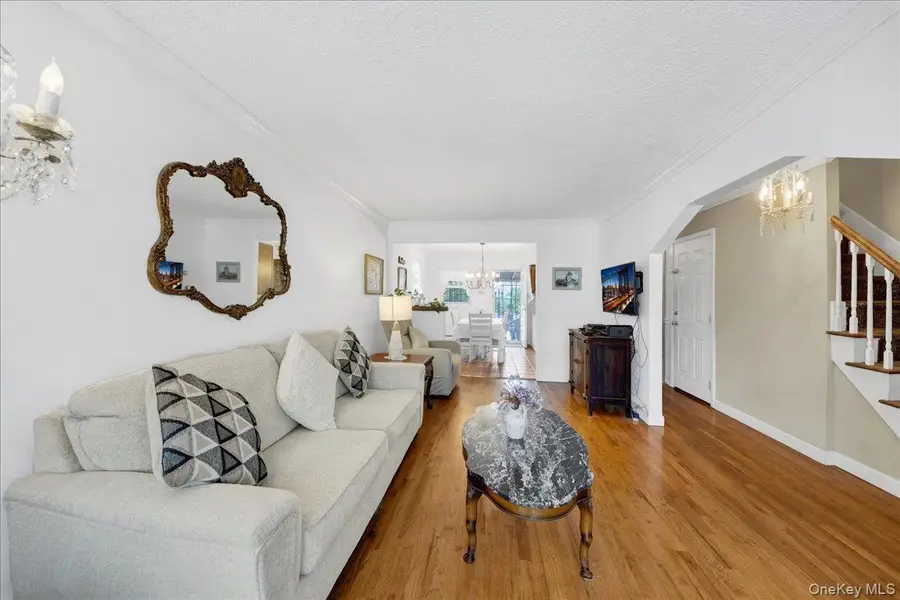 2521 Hollers Avenue, Bronx, NY 10475 - #3