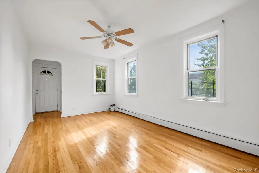 1609 Colden Avenue, Bronx, NY 10462 - #3