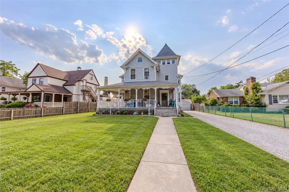38 Park Avenue, Amityville, NY 11701 - #1