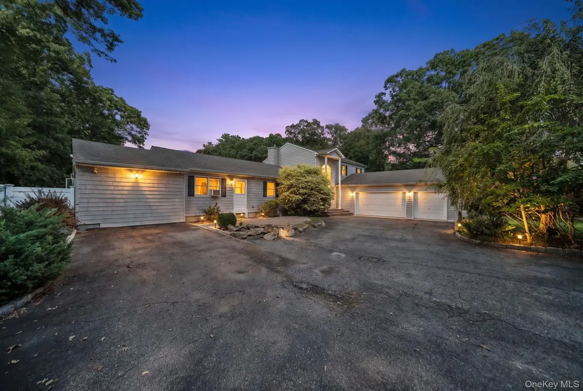 75 Whiskey Road, Coram, NY 11727 - #1