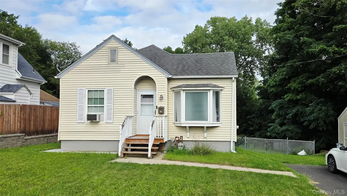 102 Sproat Street, Middletown, NY 10940 - #1