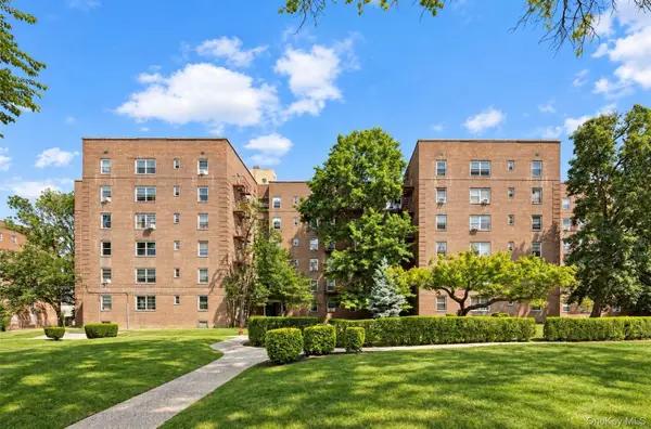 147-31 38th Ave #A16, Flushing, NY 11354