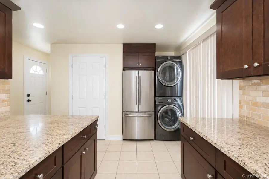 11 Schuyler Terrace, Bronx, NY 10465 - #2
