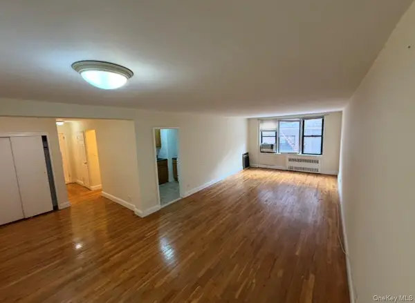 83-30 Vietor Avenue #312, Elmhurst, NY 11373