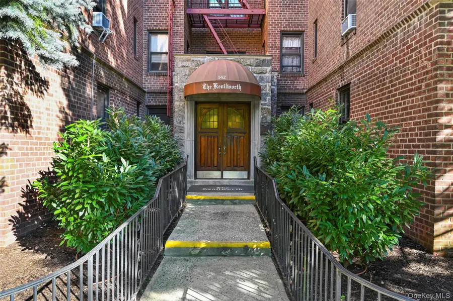142 Garth Road #3T, Scarsdale, NY 10583 - #2