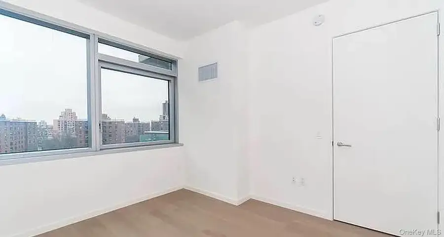 133-27 39th Avenue #6K, Flushing, NY 11354 - #3